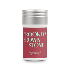 AERA Brooklyn Brownstone refill bottle pour with lasting cedarwood and guaiacwood aroma