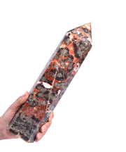 AMOYSTONE Money Agate Obelisk side view highlighting unique prosperity patterns for home energy