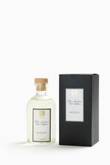 Antica Farmacista Prosecco diffuser reeds close-up delivering a layered aroma for refined spaces.