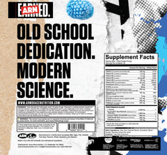 Sour Blue Razz powder dissolves quickly in water for a refreshing drink.