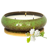 ARTKETTY large jasmine candle with 3 wicks offers an even burn and long-lasting fragrance.