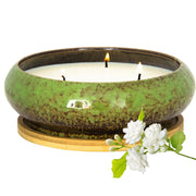 ARTKETTY large jasmine candle with 3 wicks offers an even burn and long-lasting fragrance.