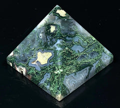 Awaken Your Kundalini Moss Agate Pyramid texture detail reveals natural patterns.