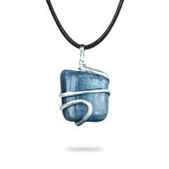 Ayana Wellness Blue Kyanite Necklace close-up for clear communication