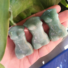 Bacatgem green aventurine figurine in hand-held form for relaxation and focus