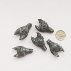 Bacatgem Labradorite wolf head gift-packaging image, ready to delight a loved one.