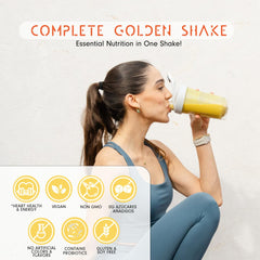 Baitz Complete Golden Shake powder scoop ready for measurement for shakes