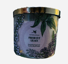 Bath & Body Works Fresh Cut Lilacs fragrance notes in a close-up for floral room refresh.