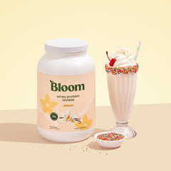 Bloom Nutrition Vanilla whey shake illustrates convenient post-workout protein delivery.