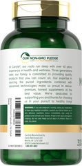 Carlyle Reishi bottle pouring capsules for simple daily use.