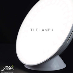 Desk-mounted Lampu with adjustable brightness for focused work.