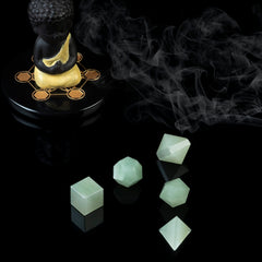 Crocon Green Jade octahedron guiding air element visualization and balance