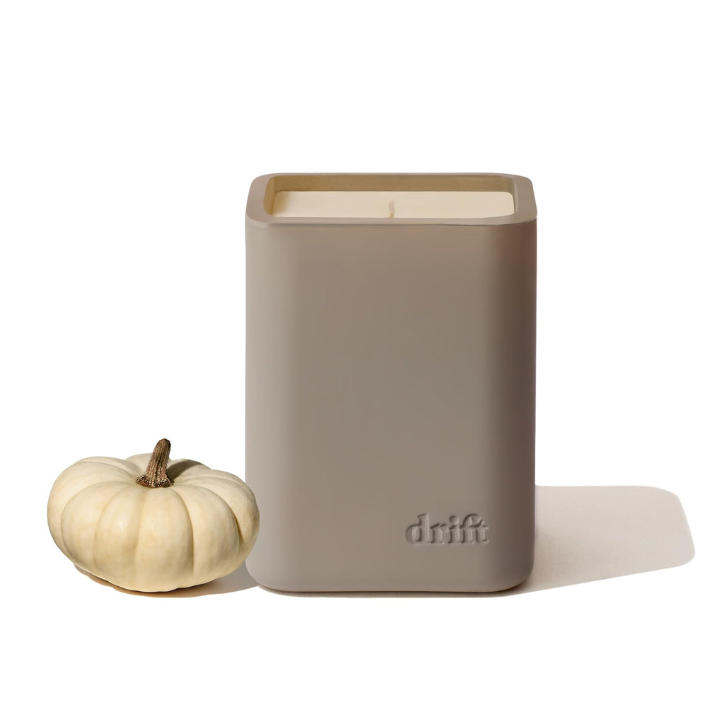 Drift White Pumpkin candle label close-up, showcasing premium packaging and clean fragrance oils.
