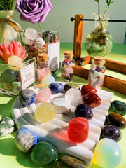 DUQGUHO polished tumblestones—irregular shapes ideal for jewelry and displays