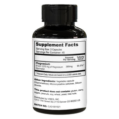 Close-up of EAZGOO capsules shows easy-to-swallow magnesium glycinate.