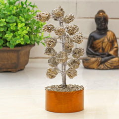 Ever Vibes Pyrite Crystal Tree wire-frame design provides elegant focal point.