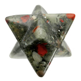 Favoramulet one-inch Africa Bloodstone Merkaba Star close-up for meditation and balance.