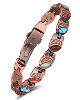 Feraco Bohemia magnetic bracelet turquoise close-up showing vibrant style.