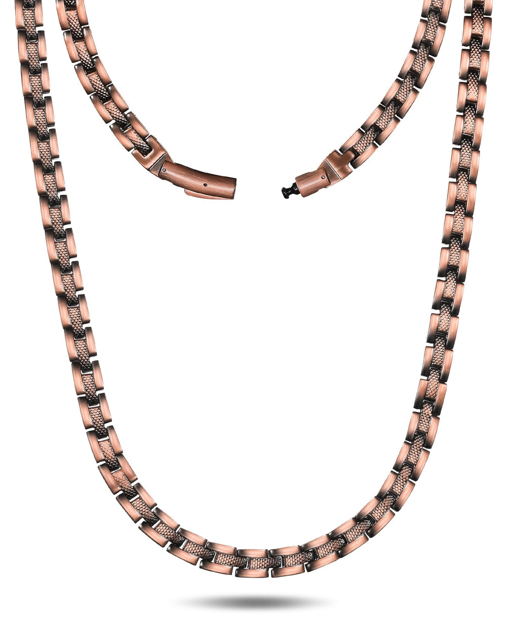 Feraco copper necklace closeup clasp demonstrates secure, easy-wear design for daily use.