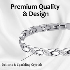 Feraco silver bracelet with size tool included ensures a comfortable fit.