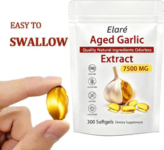 Organic garlic bulbs on the label, highlighting natural ingredients and sourcing