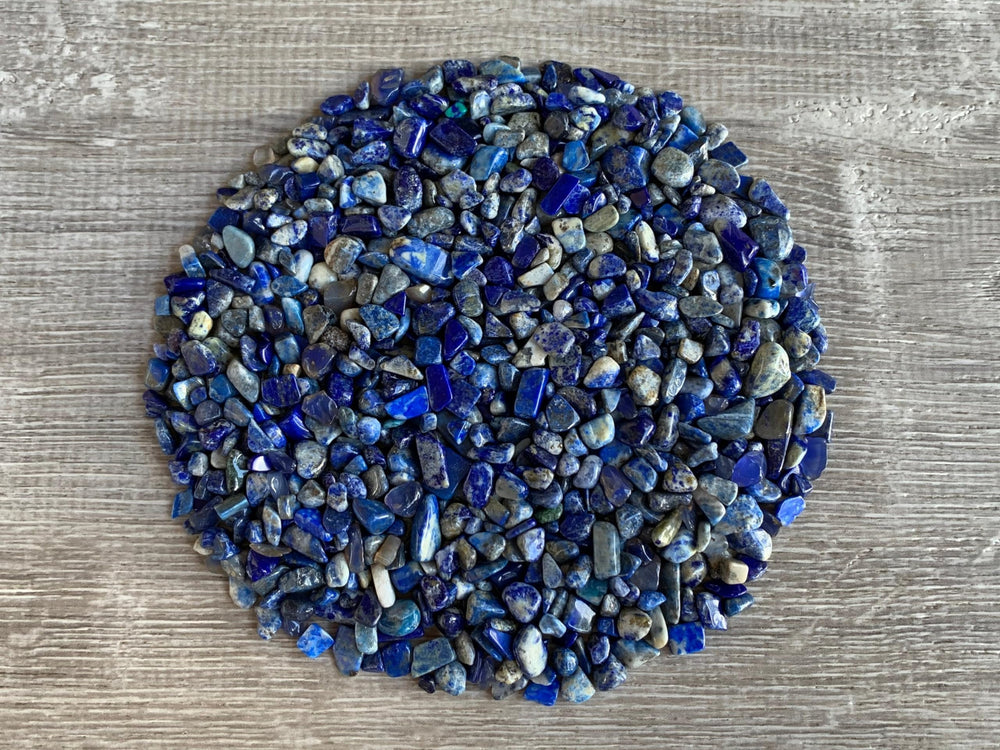 GAF Treasures lapis lazuli chips 6mm-18mm for jewelry making and crafts.