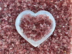 GAF TREASURES Strawberry Gemstone Chips undrilled, ideal for inlays and resin art.