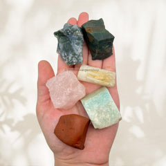 GEMSCITE Amazonite close-up emphasizes calming focus for routines
