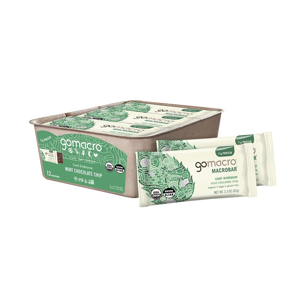 GoMacro MacroBar Mint Chocolate Chip front view in pack for on-the-go snacking.
