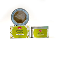 HEM Vanilla Crystal Candle supports meditation with a warm, comforting scent.