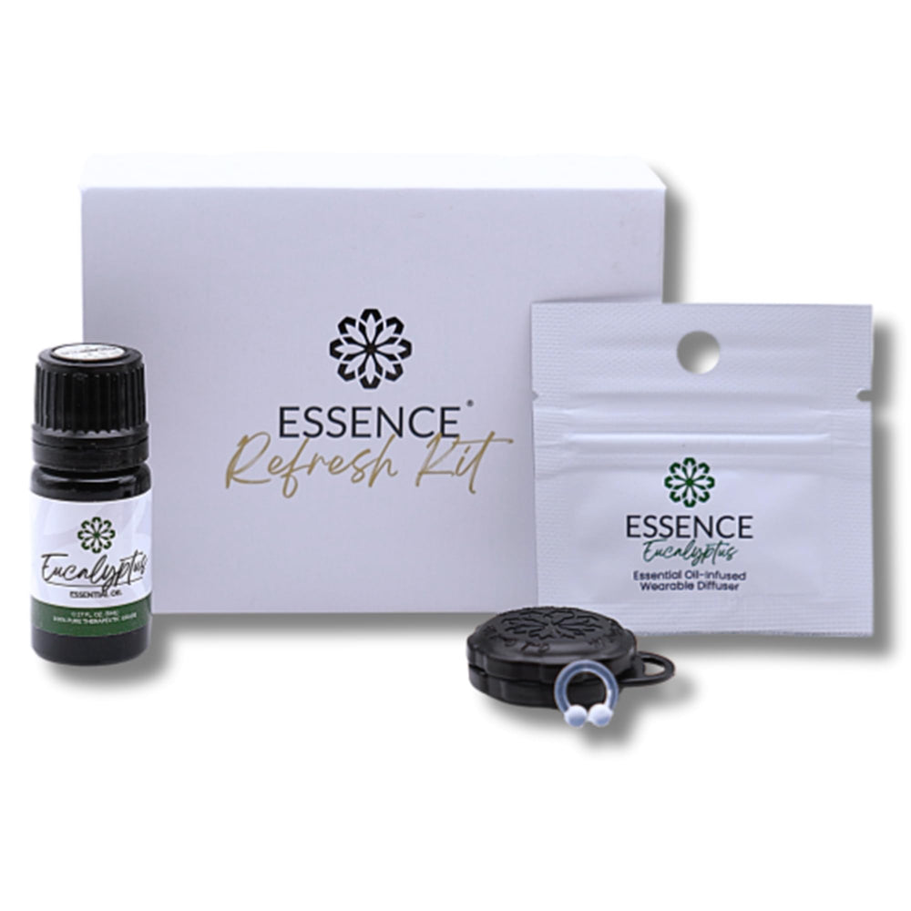HONÉ Essence wearable diffuser clipped on clothing for discreet aromatherapy on the go.