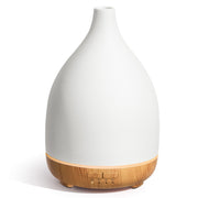 InnoGear oil diffuser with ceramic cover for durable elegance and easy cleaning.