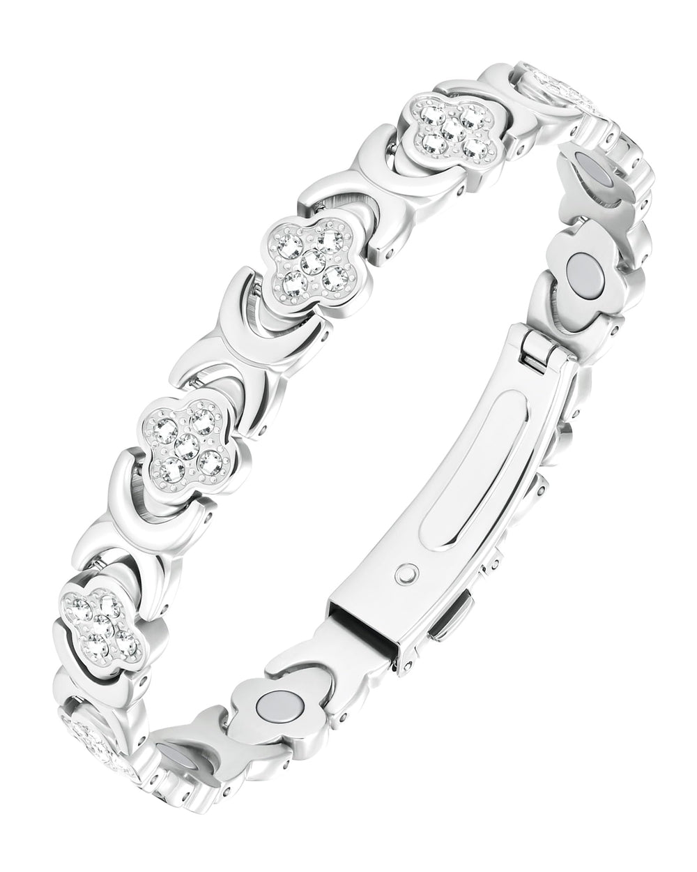 Jecanori copper bracelet close-up with four-leaf clover design for everyday style and luck