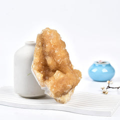 JIC Gem close-up of druzy quartz sparkle for decorative detail