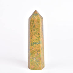JIC Gem Green Jasper six-faceted point closeup for ritual focus.