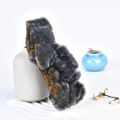 Aura-like sparkle on sphalerite suggesting balance during meditation.