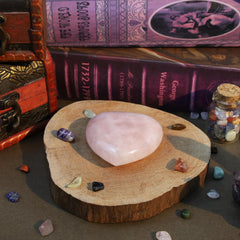 MAIBAOTA rose quartz heart gift box enables a thoughtful keepsake