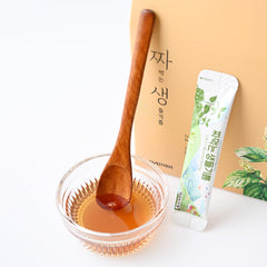 MENBLY perilla oil stick on-the-go emphasizes portable wellness in a compact stick.