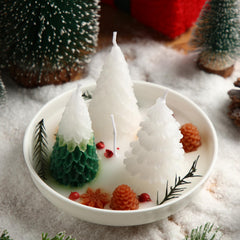 MTLEE Christmas tree candle with 3-wick design for festive ambiance