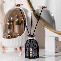 Muufuuser reed diffuser reeds arranged for steady scent release in any room