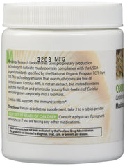Coriolus Versicolor capsules close-up highlighting 500 mg per tablet for daily use.