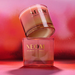 NEOM Sparkling Joy ginger note adds warm spice ambiance.