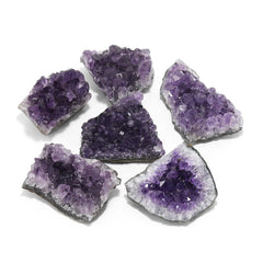 Nvzi amethyst meditation corner inspires focus and peaceful energy.