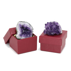 Nvzi amethyst closeup cavities highlight natural geometry and shimmer.
