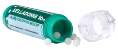 Dissolving OLLOÏS Belladonna 30C pellets under the tongue for discreet use.