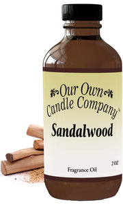 Our Own Candle Company Sandalwood: aceite para difusor que crea ambiente cálido y duradero.