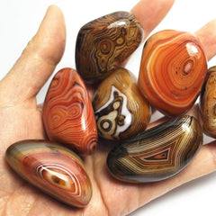 Pounique Banded Lace Agate palm stone, top view, ideal for meditation focus