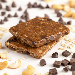 Probar oatmeal-chocolate-chip-bar: nuts and seeds for sustained energy on the go