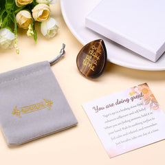 QINJIEJIE green aventurine worry stone close-up promotes calm focus