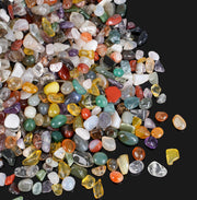 Rahato 800Pcs gemstone set with diverse crystals for collection and study.